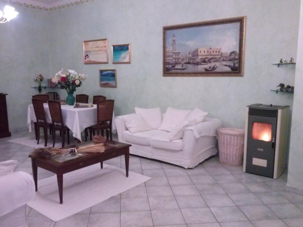 B&B Casa Usai Capoterra Buitenkant foto